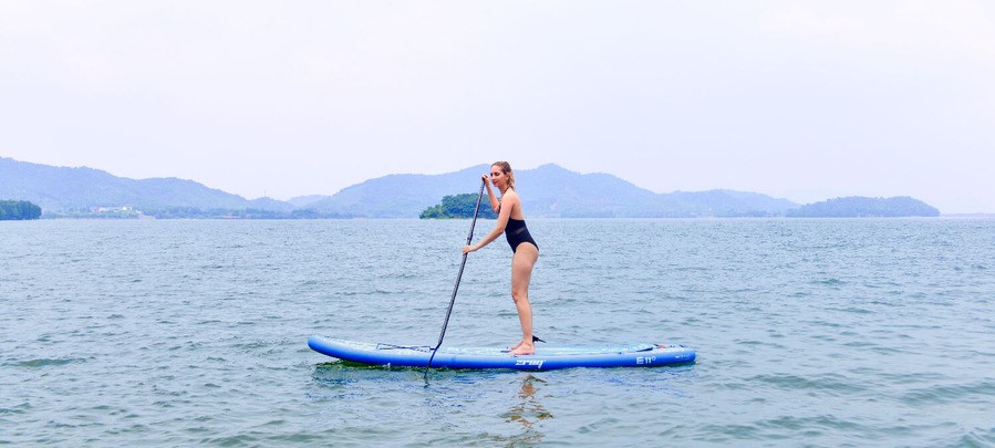 paddleboard E11 zray paddleboardy karlin obrazek